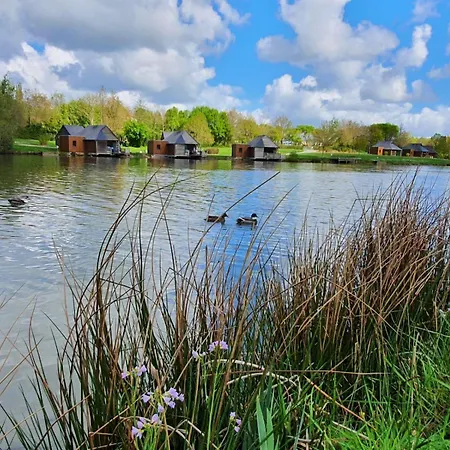 Le Brochet بيت للعطل