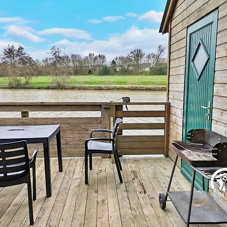 بيت للعطل Le Brochet Villiers-Charlemagne