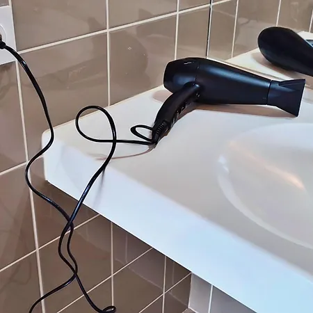 Le Brochet * Villiers-Charlemagne